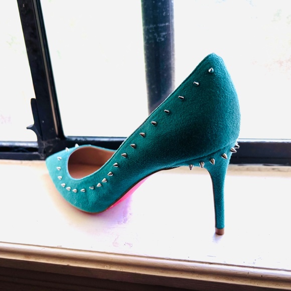 Red Bottom Suede Turquoise Spike Stilettos - Picture 13 of 15